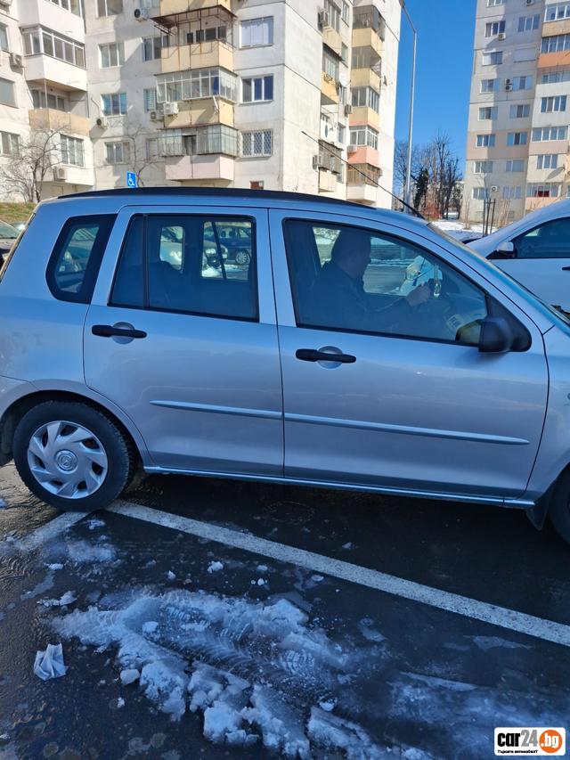Mazda 2 - 4200 лв. - 64343096 | Car24.bg
