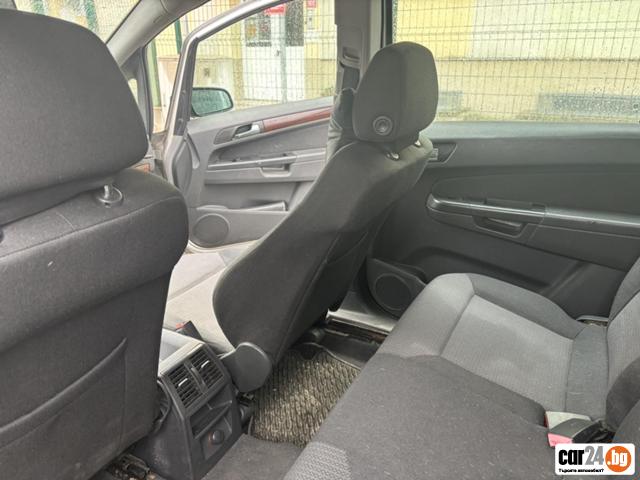 Opel Zafira - 4300 лв. - 72973516 | Car24.bg