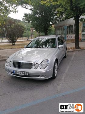 Mercedes-Benz E 320  1