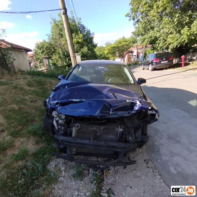 VW Passat 2.0FSI - 2500 лв. - 40289477 | Car24.bg