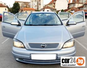 Opel Astra  1