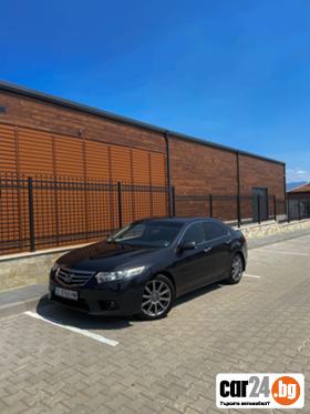 Honda Accord 2.2i-dtec 1