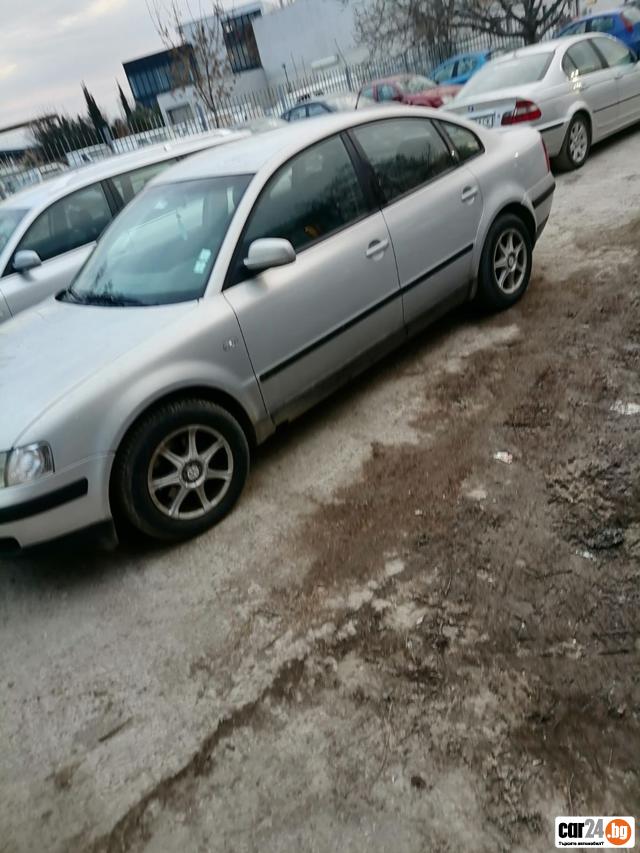 VW Passat - 3500 лв. - 99169996 1